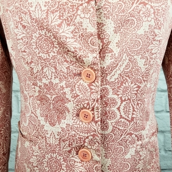 Moschino Jeans cream red floral paisley 3 button front blazer women's size 10 - Picture 6 of 9
